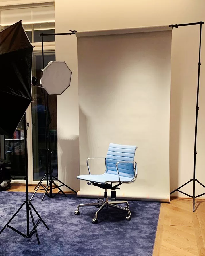 Mobile studio for business portraits in Vienna by Fedor Vasilev