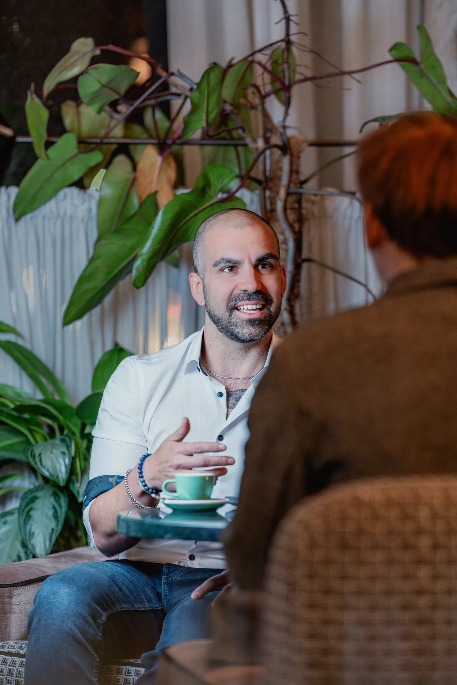 A young professional explaining a business strategy photo by Fedor Vasilev