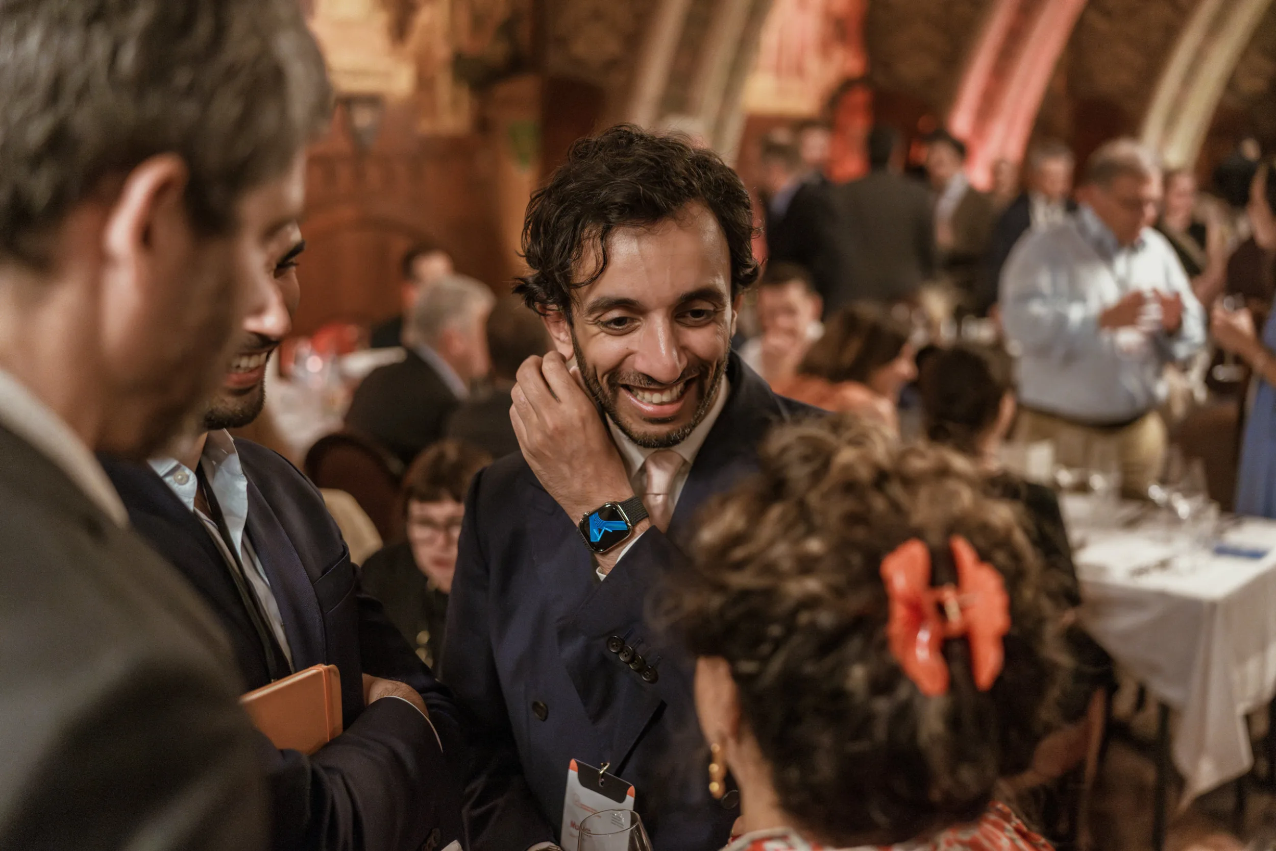 European Council on Foreign Relations Annual Council Meeting | Institutional Event Photographer Fedor Vasilev Photographer In Berlin Guests enjoying an evening reception at Vienna City Hall during the ECFR Annual Council Meeting