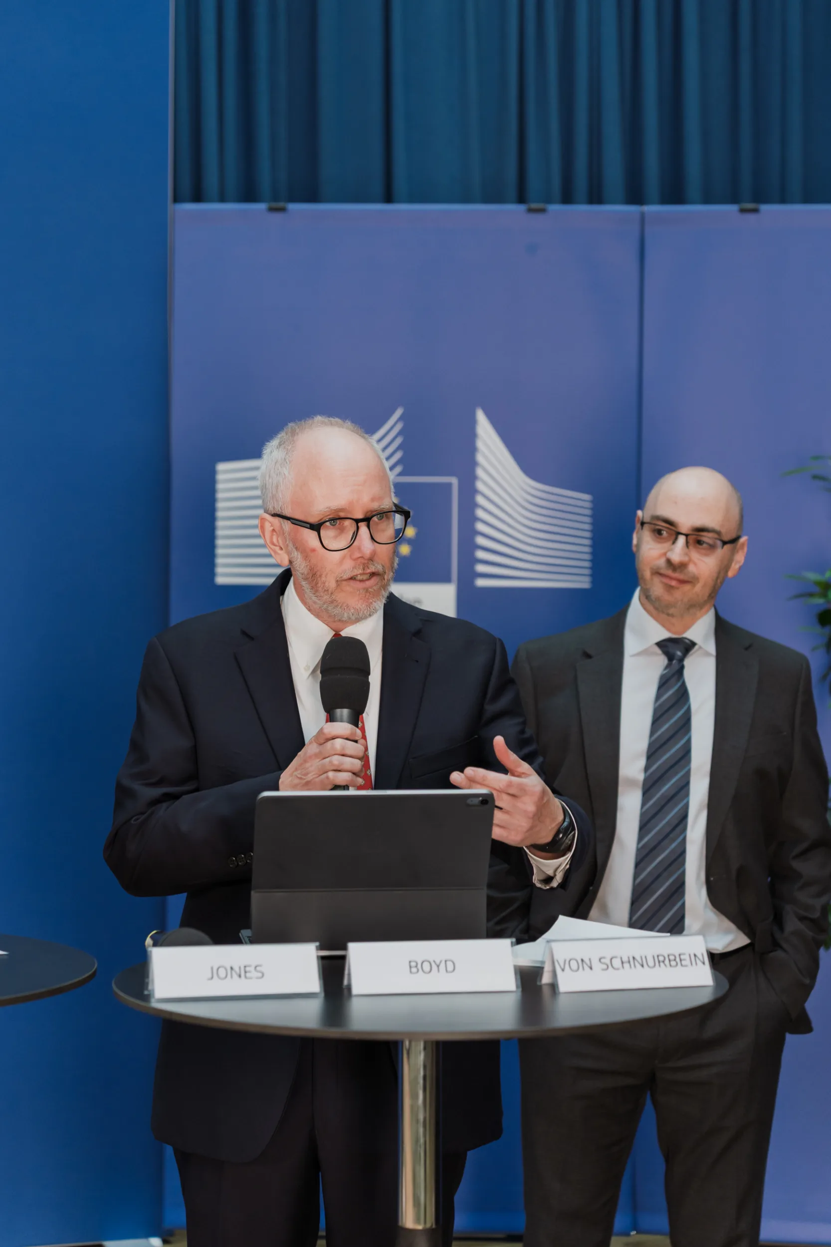 European Union Event Photographer | Grant Signing Ceremony in Vienna Fedor Vasilev Photographer In Berlin Professional portrait of European event speaker during official grant signing ceremony